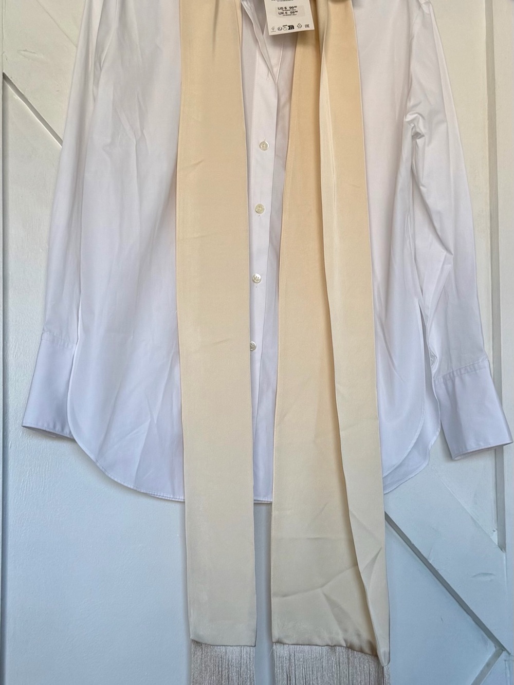 Zara White Button-Up Shirt with Cream Scarf Accent